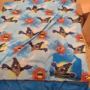 Batman Twin Flat And Fitted Sheet.